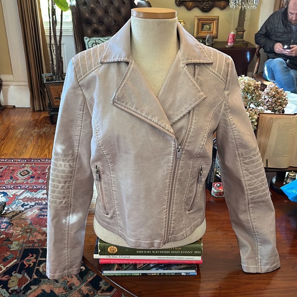Tribal Jeans Blush Vegan Leather Moto Jacket - Picture 2 of 16